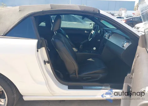 2006 Ford Mustang Gt z USA, uszkodzony, nr VIN 1ZVHT85H965210581